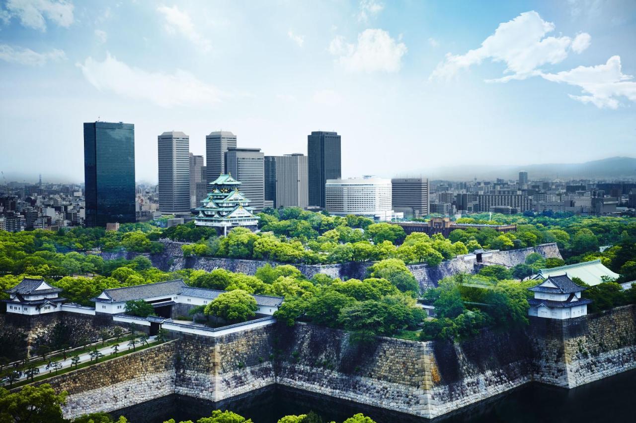 Hotel New Otani Осака Экстерьер фото Osaka Castle